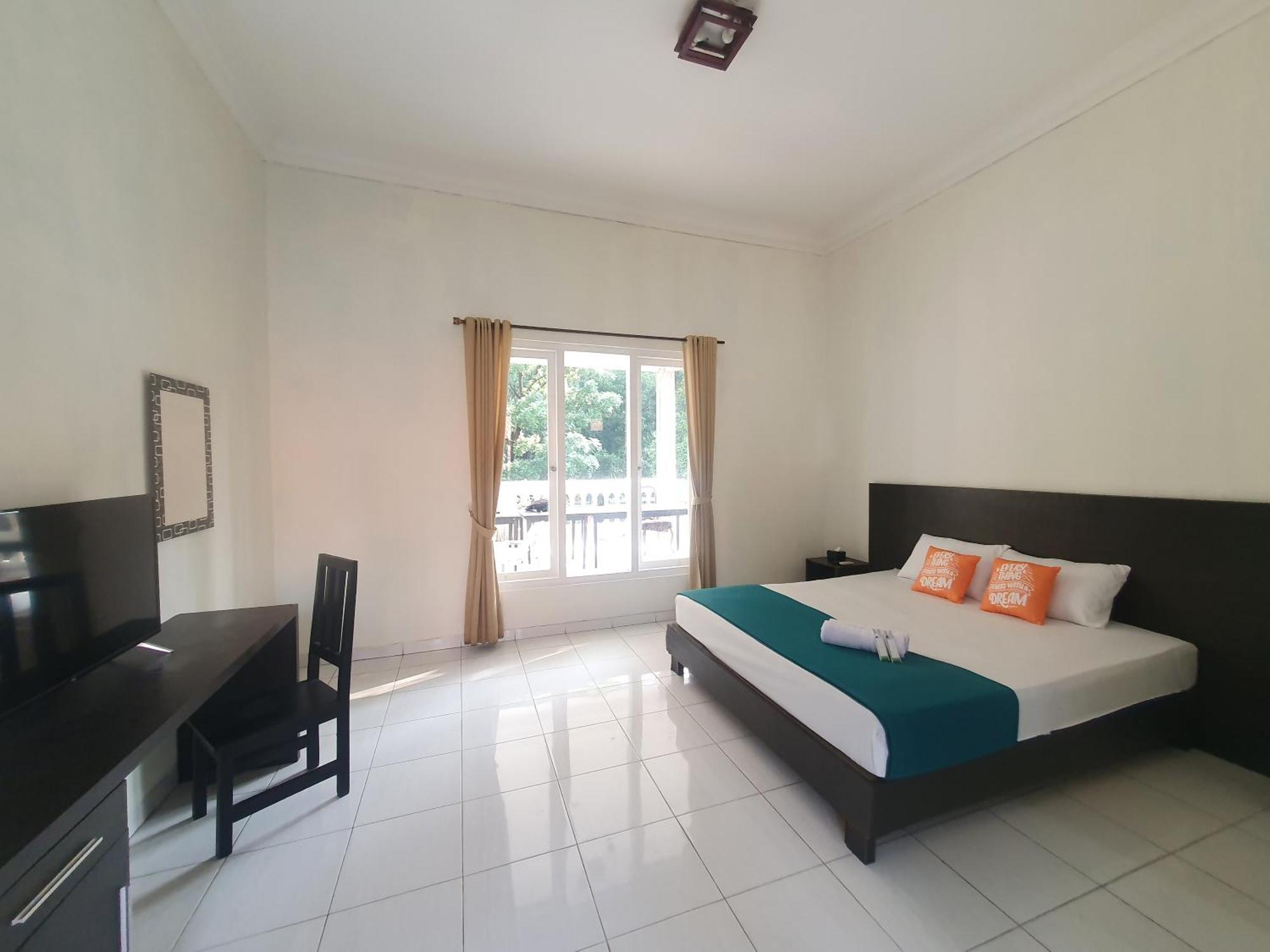 Ruang Tidur At Dpalma Bogor Hotel Exterior foto