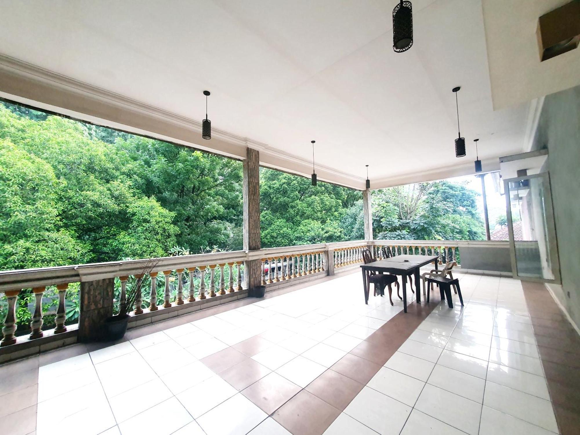 Ruang Tidur At Dpalma Bogor Hotel Exterior foto